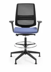 Hocker-vysoká stolička-lightup-350st-black-p61